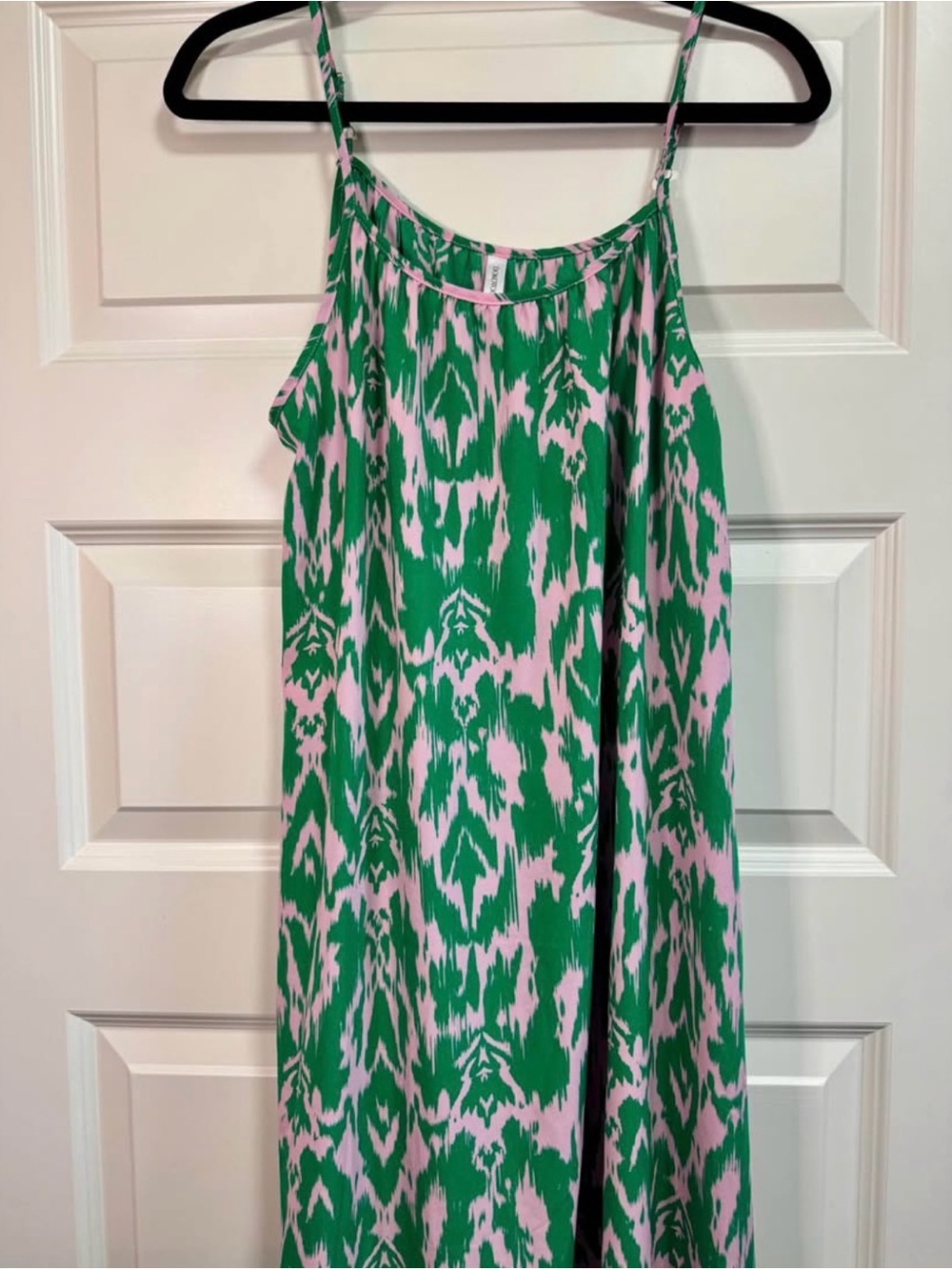 Sleeveless Green and Pink Printed Maxi Dress - Picture 2 of 3